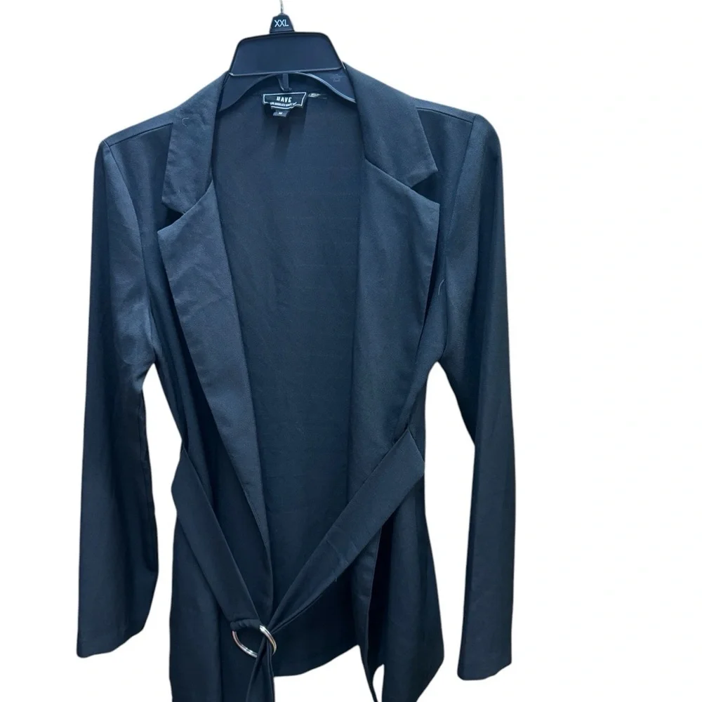 HAVE. Black Blazer with Belted Wrap and Peaked Lapels - Picture 4 of 6